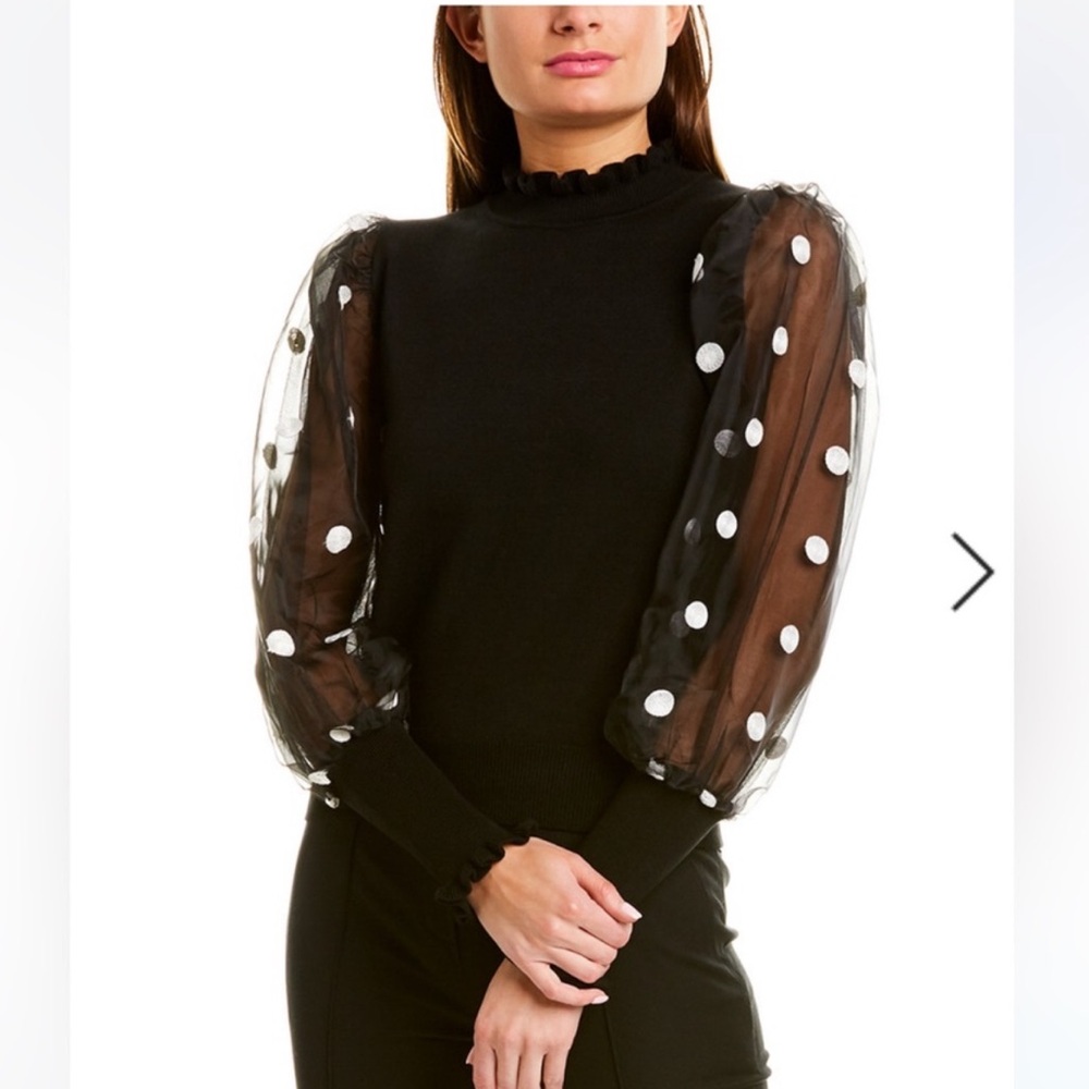 Gracia polka dot knit top